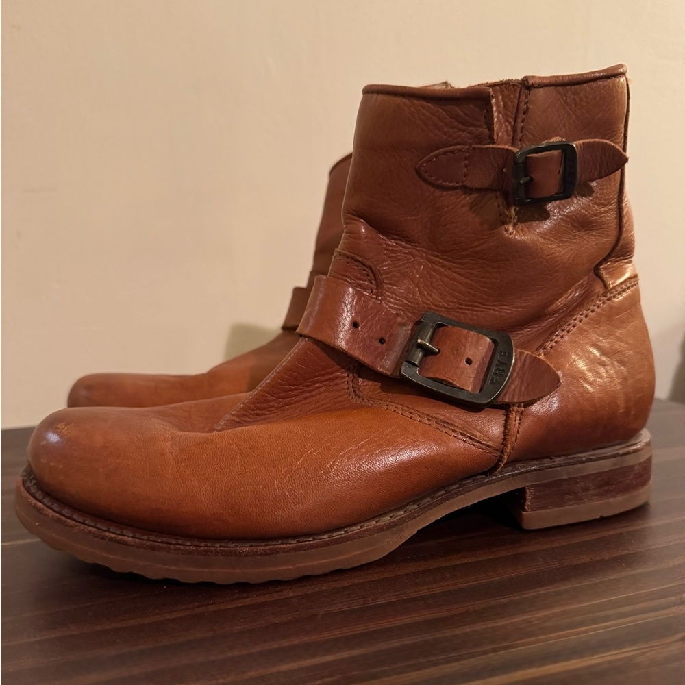 Frye Veronica Short Booties